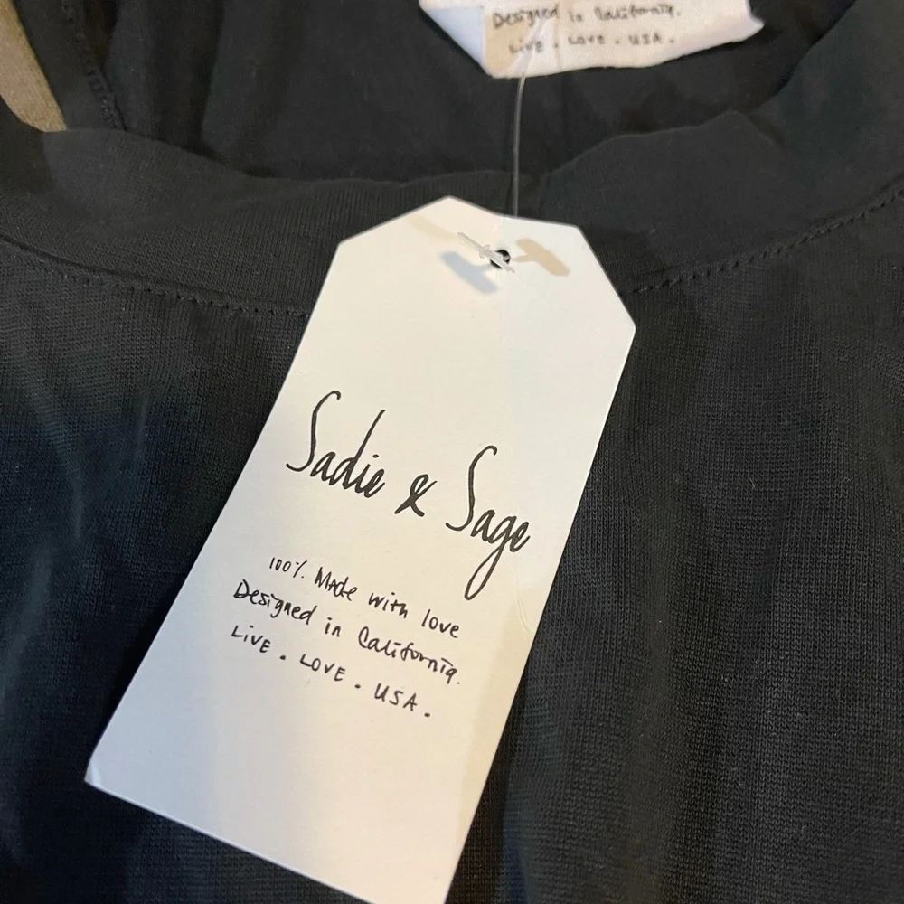 Sadie & Sage Black sleeveless tshirt dress - Picture 6 of 8